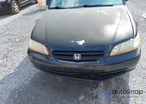 2001 Honda Accord 3.0 Ex из США, поврежденный, VIN 1HGCG16541A046736